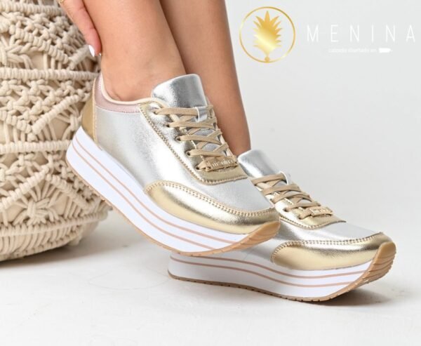 Menina Metallic Sneaker